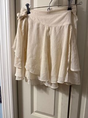 Aerie cream Chiffon Wrap Skirt Size NWT size XS